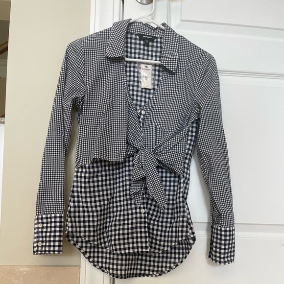 Express checkered blouse NWT - Picture 1 of 2